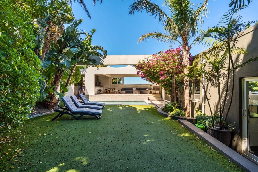 4 Bedroom Property for Sale in Tamboerskloof Western Cape